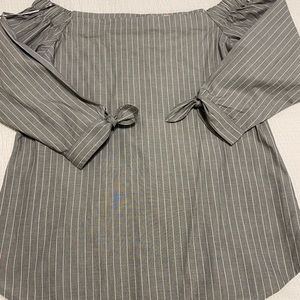 Banana Republic pin stripped top.